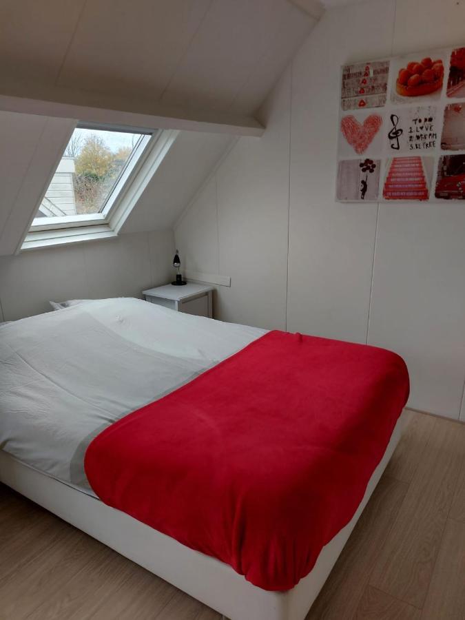 Bed & Breakfast D'Ouwe Smidse Kamperland Bagian luar foto