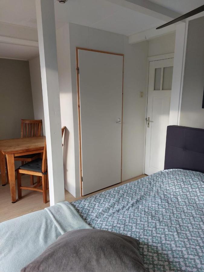 Bed & Breakfast D'Ouwe Smidse Kamperland Bagian luar foto