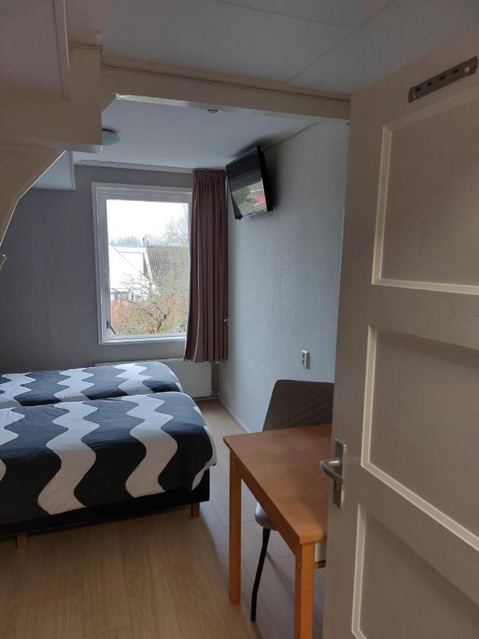 Bed & Breakfast D'Ouwe Smidse Kamperland Bagian luar foto
