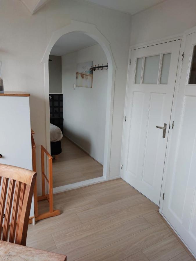 Bed & Breakfast D'Ouwe Smidse Kamperland Bagian luar foto