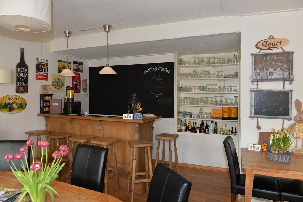 Bed & Breakfast D'Ouwe Smidse Kamperland Bagian luar foto